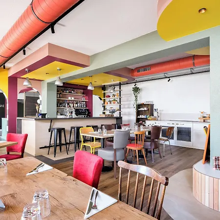 Hotel Greet Lyon Nord By Accor