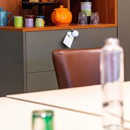 Hotel Greet Lyon Nord By Accor