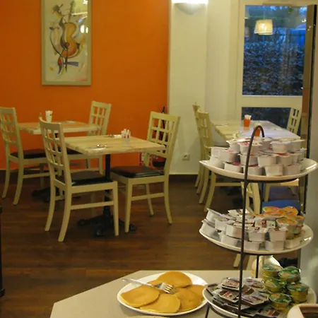Hotel Logis Lyon Nord Massieux